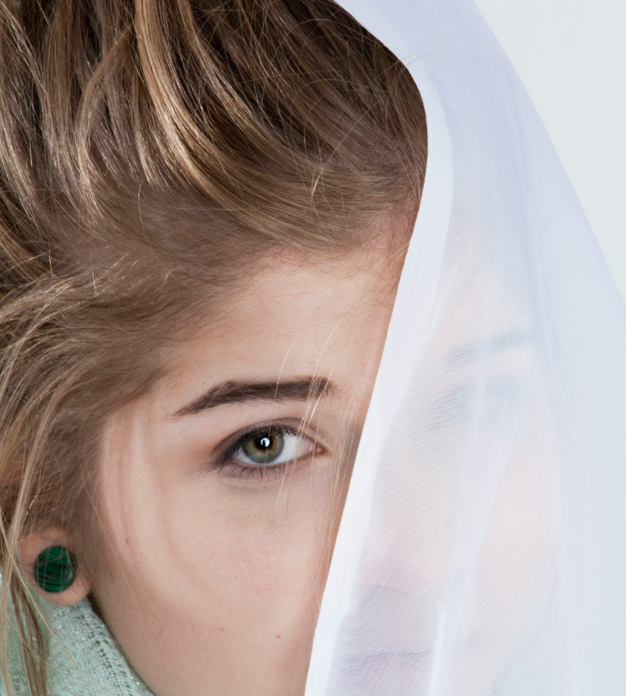 কিউট মেয়েদের পিক মুখ ঢাকা