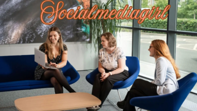 What Is a Socialmediagirl? Inside the World of Female Content Creators in 2026