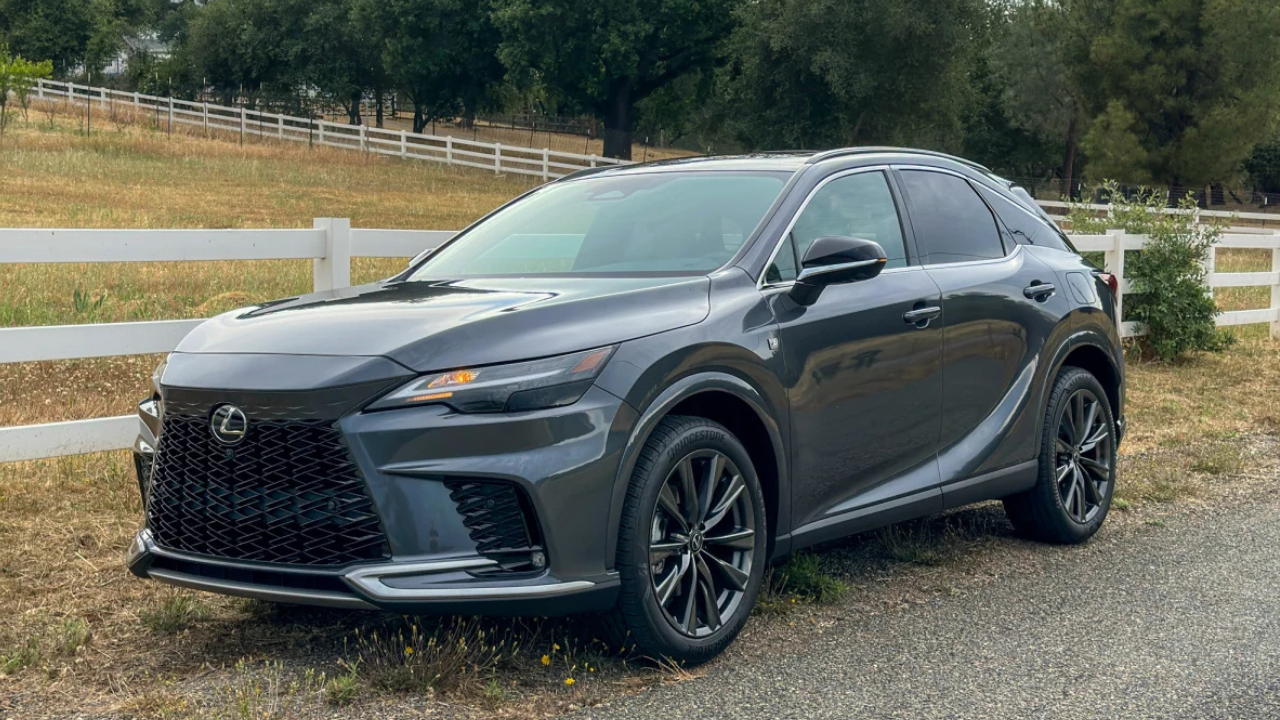 Luxury Hybrid SUVs are Ranked Image