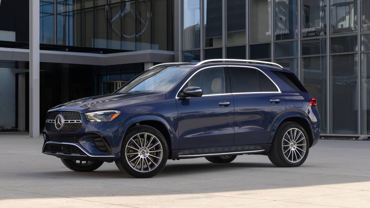 Top Luxury Plug In Hybrid SUVs Image